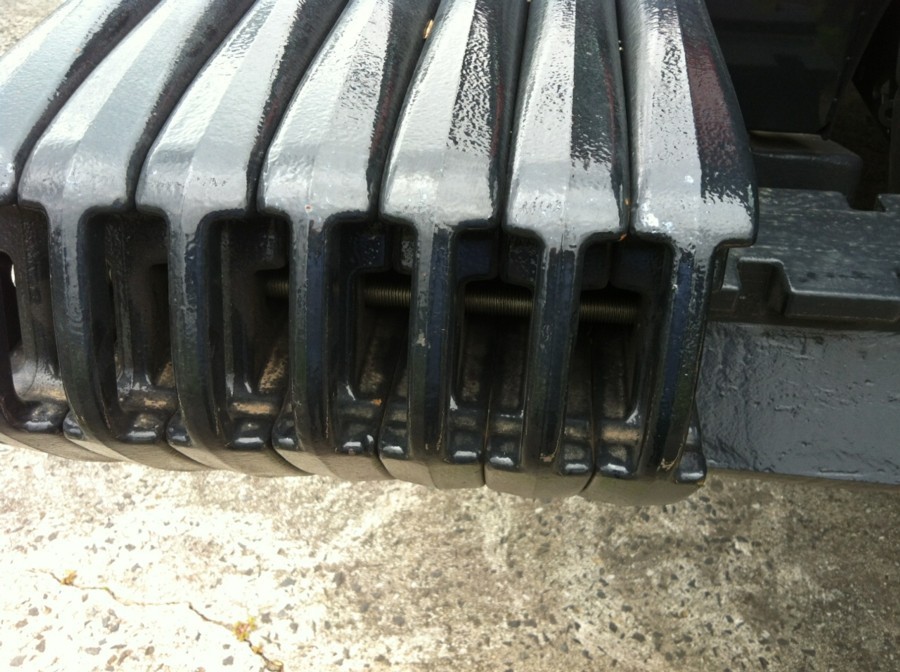 Custom tractor counterweight balance blocks, cast iron counterweights for agricultural machinery